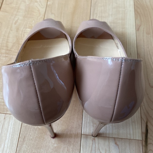 LOUBOUTIN SIZE 36 NUDE - Picture 9 of 15
